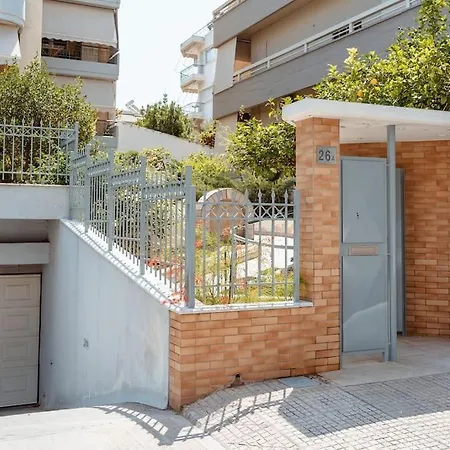 Apartment Stylish 1bd In Elliniko *